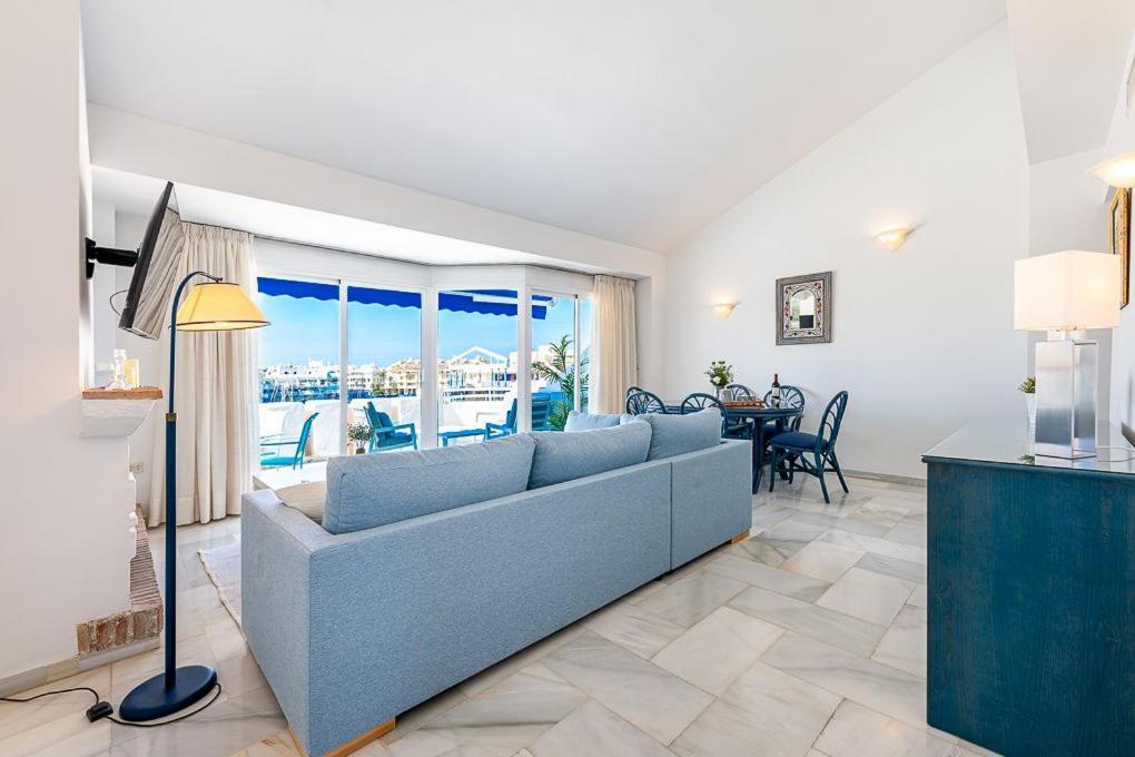 Puerto De Benalmadena Apartamento Vacacional Con Vistas Al Mar Y Yates Tres Habitaciones 2 Banos ภายนอก รูปภาพ